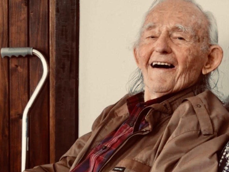Juan Stam: “evangélico, católico, pentecostal”